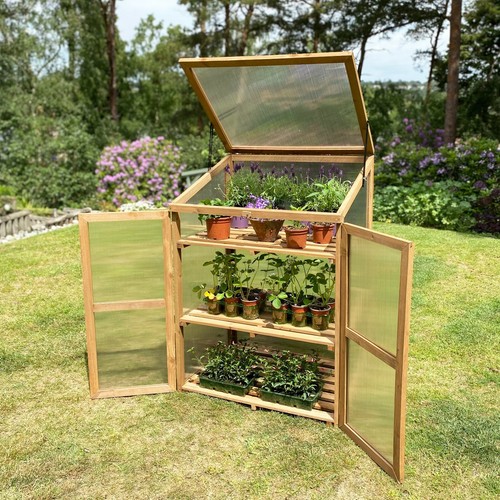 Wooden polycarbonate growhouse - wooden,